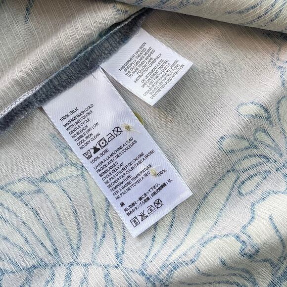 Tommy Bahama Men 100% Silk Hawaiian Shirt Medium Gray Blue Marlin Floral Print - Picture 7 of 10